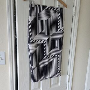 XOXO Monochrome Maze Pencil Skirt